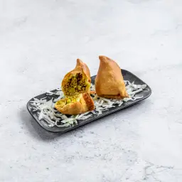 سبموسك لحم